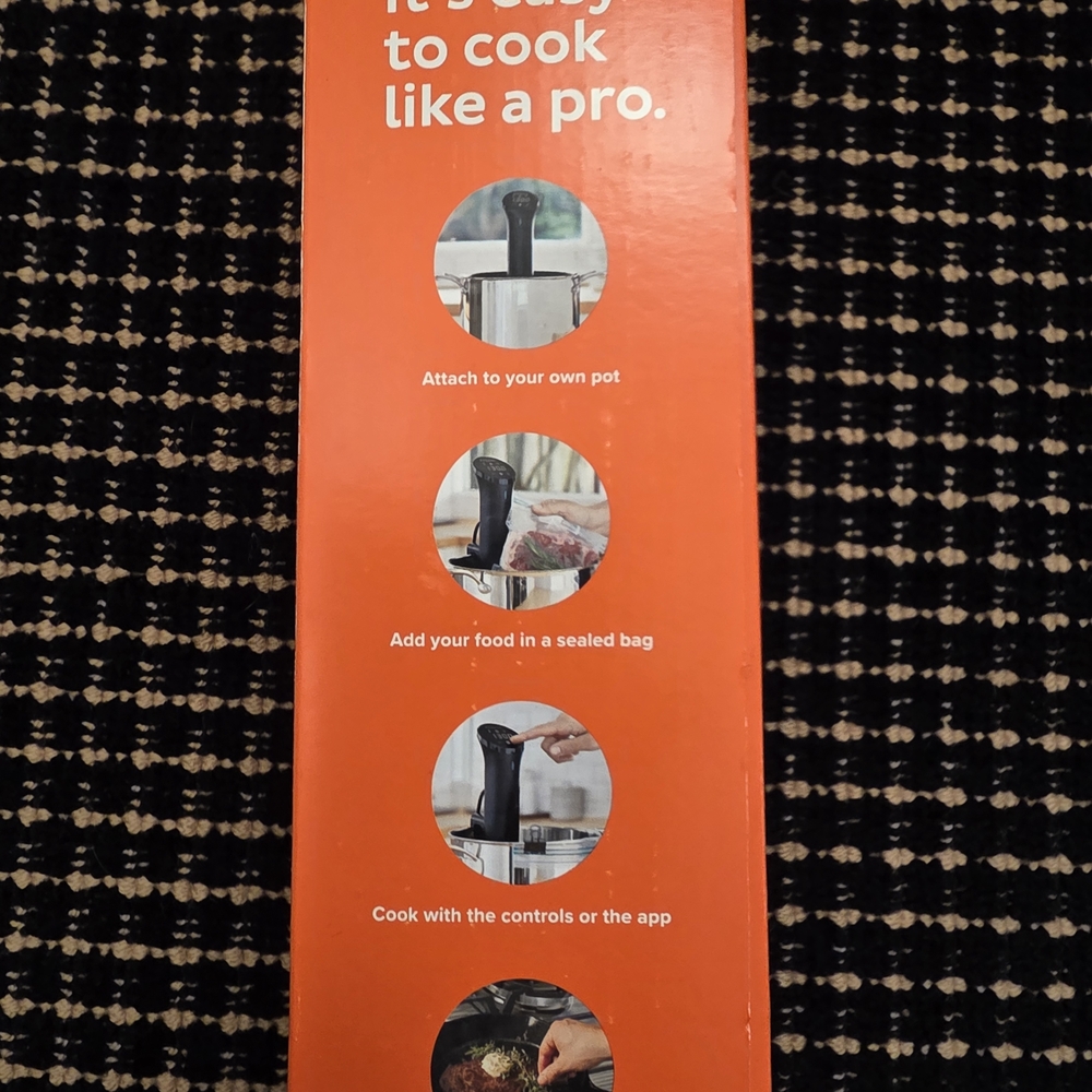 Anova Black Precision Cooker - Picture 2 of 5